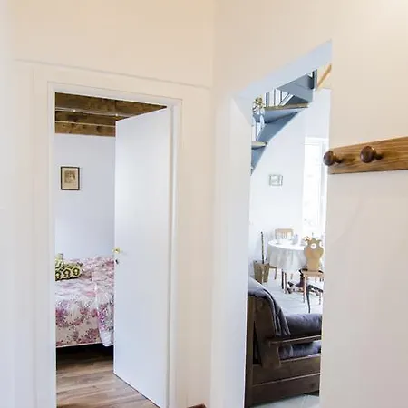 Carrerapiana Apartment *